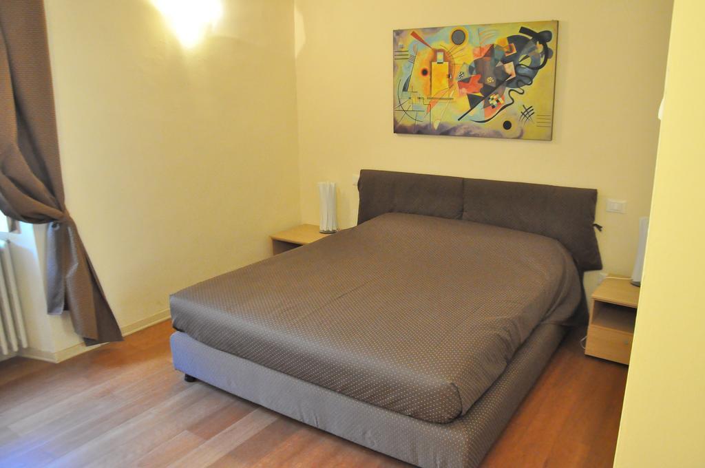 B&B Al Canto Del Cavour Pistoia Ngoại thất bức ảnh